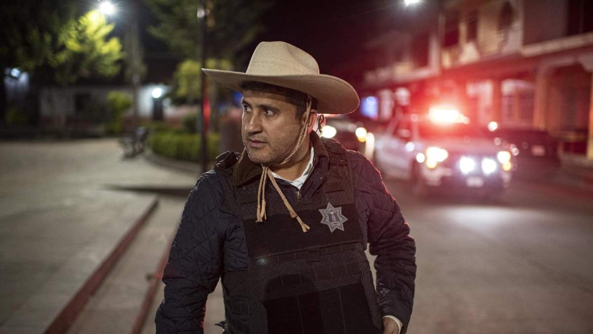 Carlos Manzo. El alcalde de Uruapan, abandonado por la autoridad estatal y federal