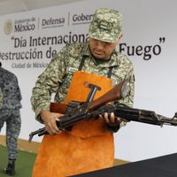 Suman más de dos mil armas recuperadas por medio del programa "Sí al Desarme"