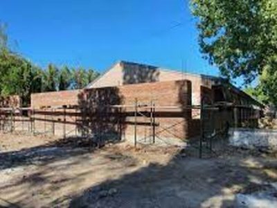 Suspendieron la entrega del nuevo edificio del CPEM 34 por problemas edilicios