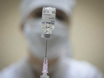Tuvieron que descartarse 400 vacunas en un municipio bonaerense: se cortó la cadena de frío