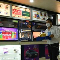 ¿Se puede entrar con alimentos externos a Cinépolis y Cinemex? Esto dice la Profeco