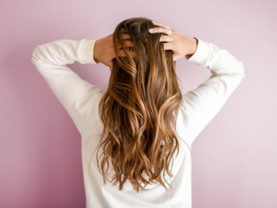 Prepará esta "bomba de hidratación" para tu cabello y dejalo tan suave como con una keratina