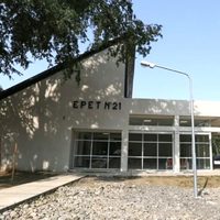 Falta de personal y problemas edilicios en la EPET 21: convocan a una reunión