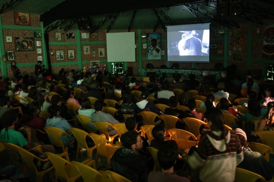 03_649496_Conversatorio CIG-EZLN tercer di´a-4_web