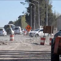 La municipalidad de Centenario alertó por desvíos en el tránsito en la ruta 7 por obras de ampliación