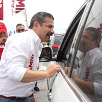 Morena denuncia acoso policiaco en Torreón; intentan detener a chofer de candidato a alcalde