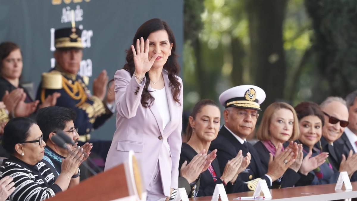 El momento en la ceremonia de los Niños Héroes