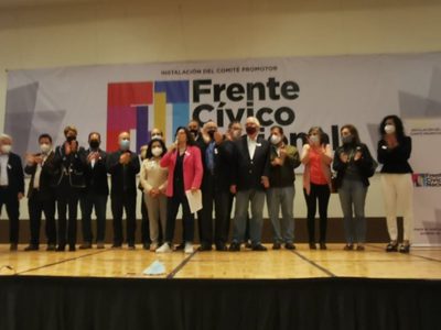 “Falso” que se hayan quemado figuras de AMLO en manifestaciones opositoras: Frente Cívico