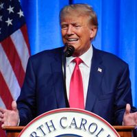 El temor de los republicanos a criticar a Trump impulsa su campaña