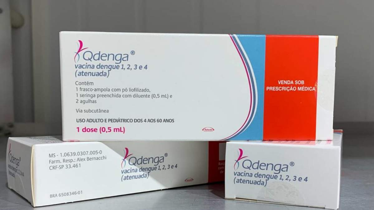 La vacuna contra el dengue fue probada en más de 20 mil voluntarios. Fuente: (Twitter)