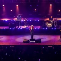 Odisseo conquista a fans en su primer Auditorio Nacional (Videos)