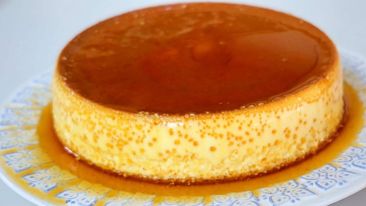 Flan de queso crema. Fuente: (X)