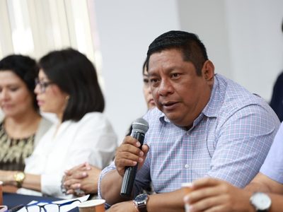 Como en “La ley de Herodes”: alcalde en Morelos enfrenta crisis por violencia y abusos de poder