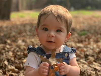 "Tan tierna, pura y divertida": Ema, la hija de Eugenia Tobal, y la postal que conquistó las redes