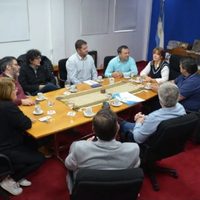 La Municipalidad de Neuquén entregó una ayuda financiera a la UNCo de casi 270 millones de pesos