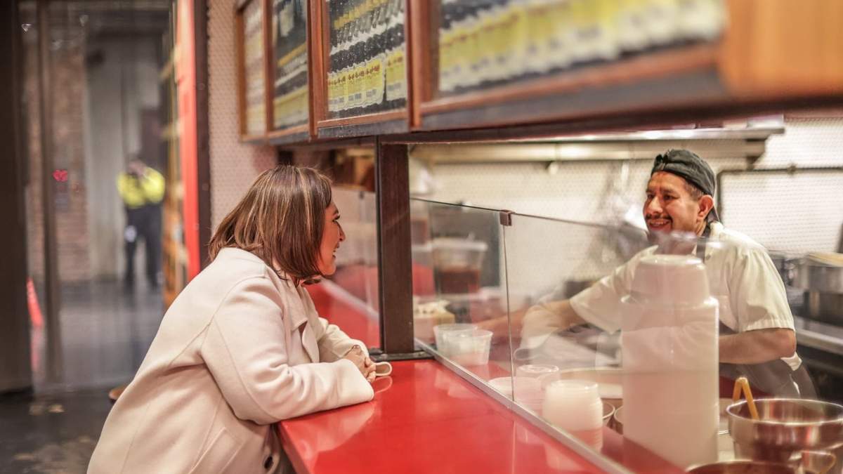 Una de las imágenes difundidas por la candidata de su visita a EU