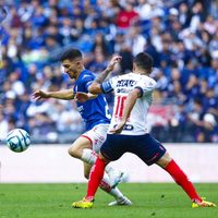 Monterrey vence 2-1 al Necaxa y seguirá liderando en México