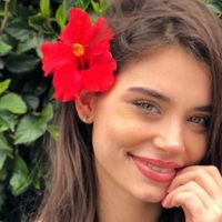 Un día muy especial: Eva de Dominici tiene un buen motivo para estar más feliz que nunca