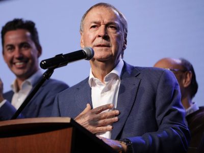 En un clima de incertidumbre política, Juan Schiaretti renunció a la presidencia del Partido Justicialista de Córdoba