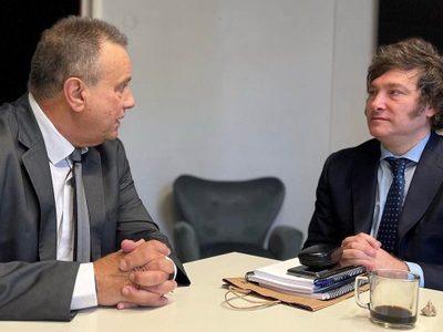 Carlos Eguía dejó CC-ARI para ser candidato a gobernador por los libertarios