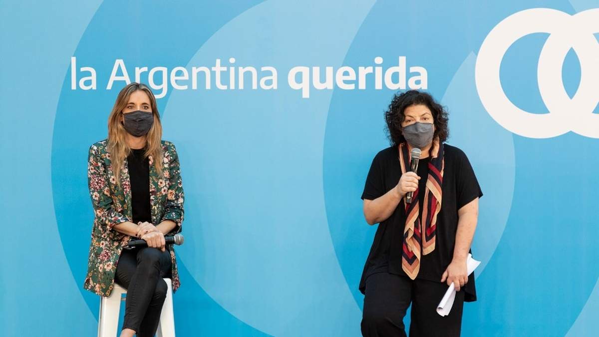 La asesora presidencial, Cecilia Nicolini y la ministra de Salud de la Nación, Carla Vizzotti. Fuente: (Twitter)