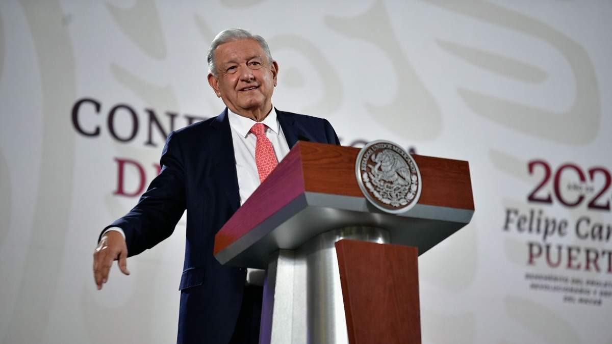 El presidente en Palacio Nacional durante la conferencia matutina
