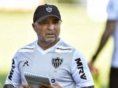 Jorge Sampaoli muy cerca de quitarle un jugador a Boca