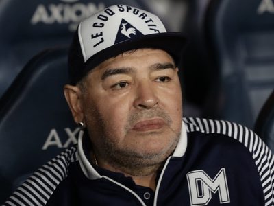 Internado y con depresión: Diego Maradona le da batalla al momento más difícil