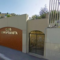 Profesora obliga a estudiantes a lamer el piso; a una la llama 'fea y gorda”