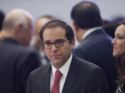 Exgobernador José Ignacio Peralta comparece en segundo proceso penal por desvío de recursos