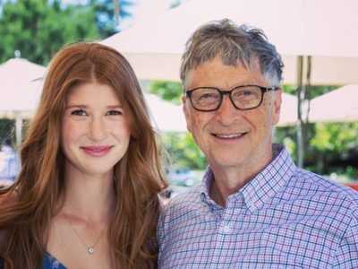 Jennifer Gates se vacuna contra covid-19 y se burla de teorías conspirativas sobre su padre Bill