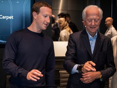 Zuckerberg (Meta) adelanta una pulsera para controlar gafas inteligentes y otros dispositivos