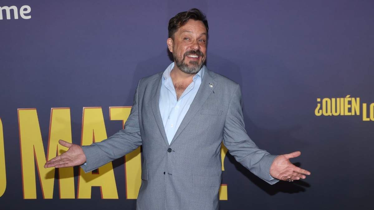 Roberto Duarte es Paco Stanley