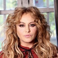 ¡ESCÁNDALO! Paulina Rubio y un extraño video que comprueba su "¡desequilibrio y adicción!"