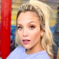 Aquí está: Barbie Vélez volvió a subir una foto para mostrar su look tras una semana ausente