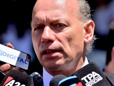 Berni se amiga con Frederic, pero le apunta a Fernández: "En la Argentina hay presos políticos"