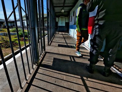 ¡La cárcel llena! Más de 400 presos vuelven a sus casas. ¿Impunidad?