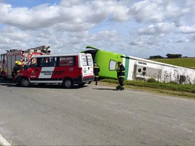 Detuvieron e imputarán al conductor del colectivo que volcó en la Ruta 51, dejando a cinco fallecidos