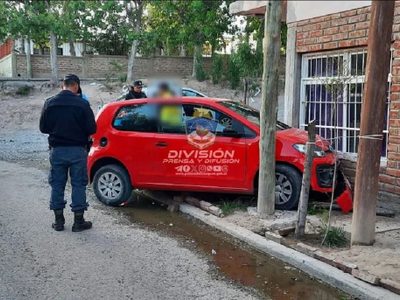 La policía detuvo a tres personas luego de un raid delictivo en Neuquén y Plottier