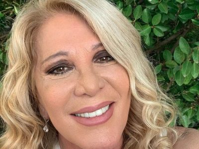 ¡No tiene vergüenza! Reina Reech estaba bailando y le pasó algo muy perturbador. ¿Está bien?
