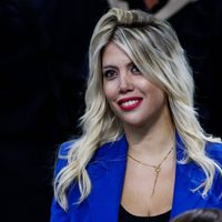 Todo a la vista: Wanda Nara le hizo frente al calor y se llevó todas las miradas