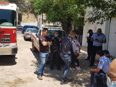 Madres Buscadoras de Sonora encuentran restos humanos en una alcantarilla en Nogales