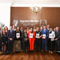 Gobernadora de Aguascalientes escucha y atiende la voz de niñas, niños y adolescentes