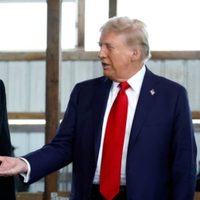 Cámara de Representantes rechaza plan respaldado por Trump para evitar el cierre del gobierno