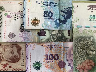 “Que ser mujer valga en Argentina", piden igualdad de género en los nuevos billetes