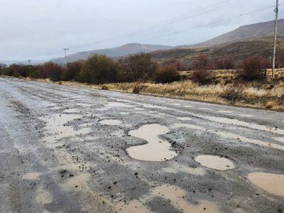 Preocupa el mal estado que presentan la mayoría de las rutas en Neuquén