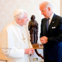 Joe Biden recuerda la “generosidad” de Benedicto XVI