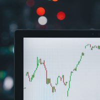 Riesgo país: se llegó a los 2.579 puntos y se quebró el positivismo de comienzo de mes
