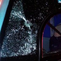 Oaxaca: Atacan camión del Comité de Víctimas por Justicia y Verdad 19 de Junio