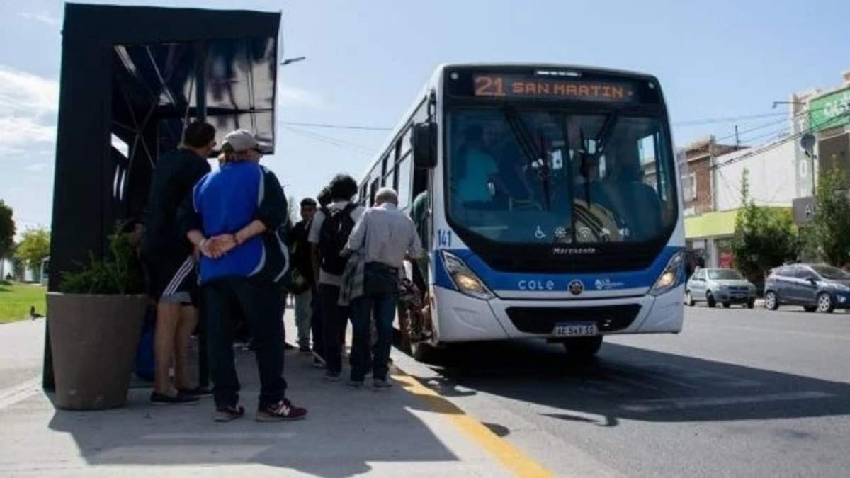 La Unión Tranviaria del Automotor llegó a un acuerdo y habrá servicio normal de COLE. Fuente (FIT Unidad).